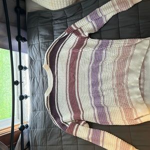 Women’s medium Aéropostale sweater